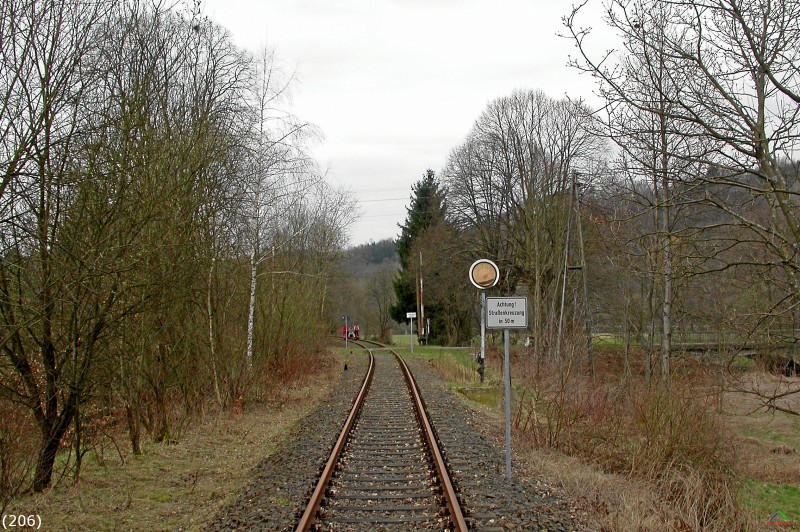 Bahn 206.jpg - Nach 7 km Strecke vor Eschenau.